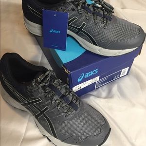 Men’s ASICS running shoes